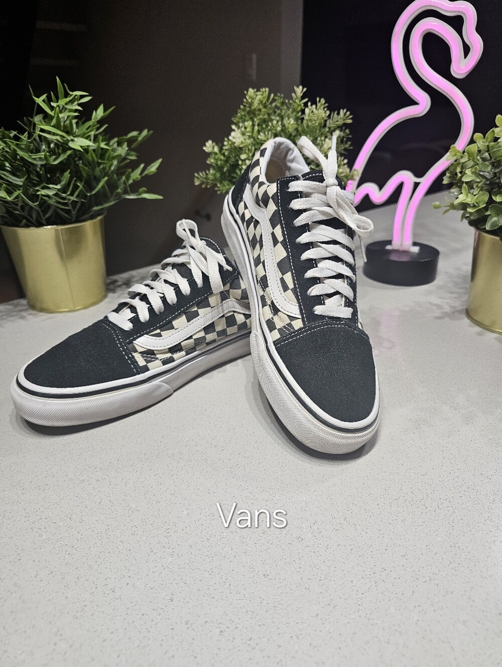 VANS Superbes Espadrilles Old Skool Damier Noir et Blanc – Unisexe – H 8.5 /F 10